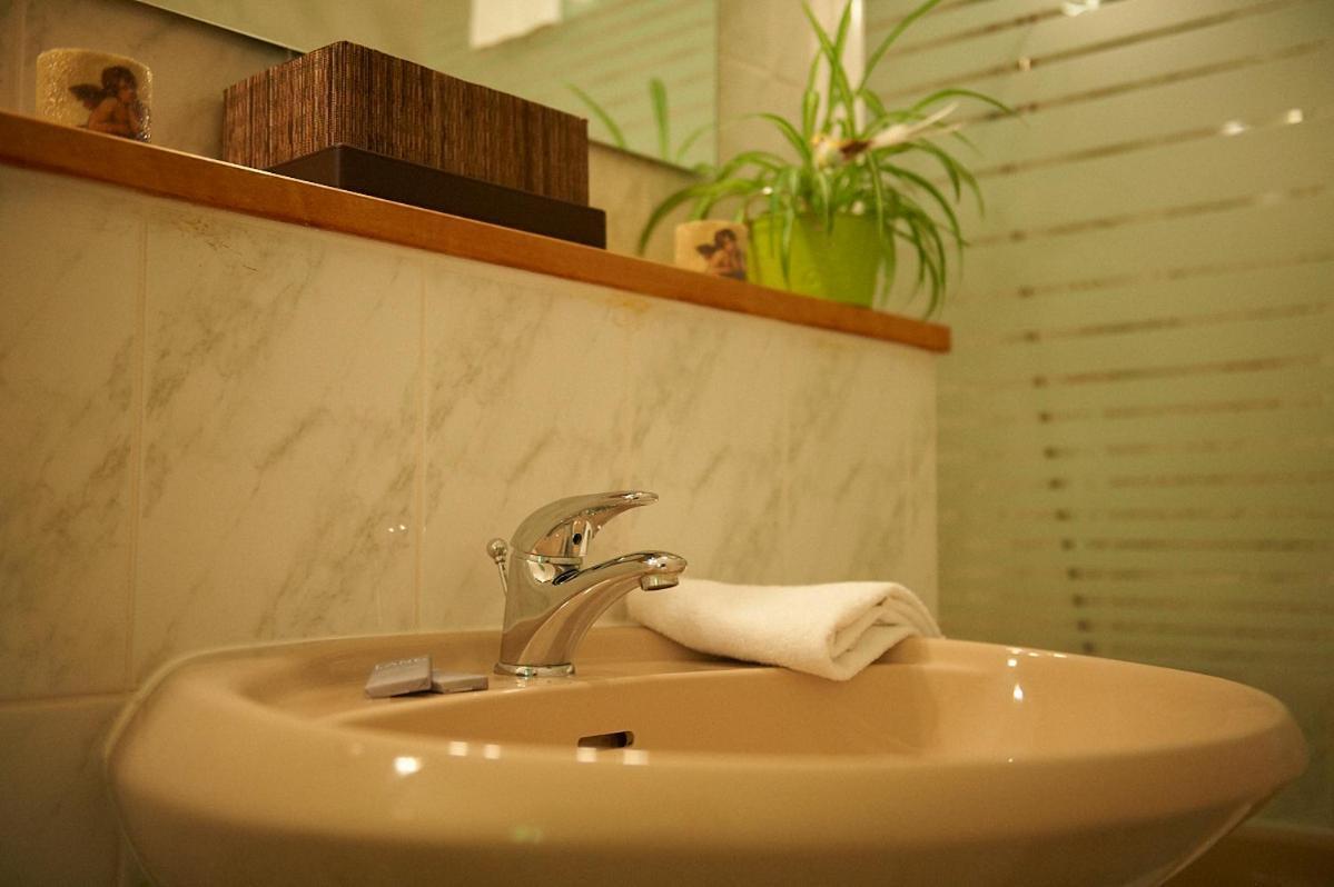 Hotel Le Relais Fleurance 외부 사진